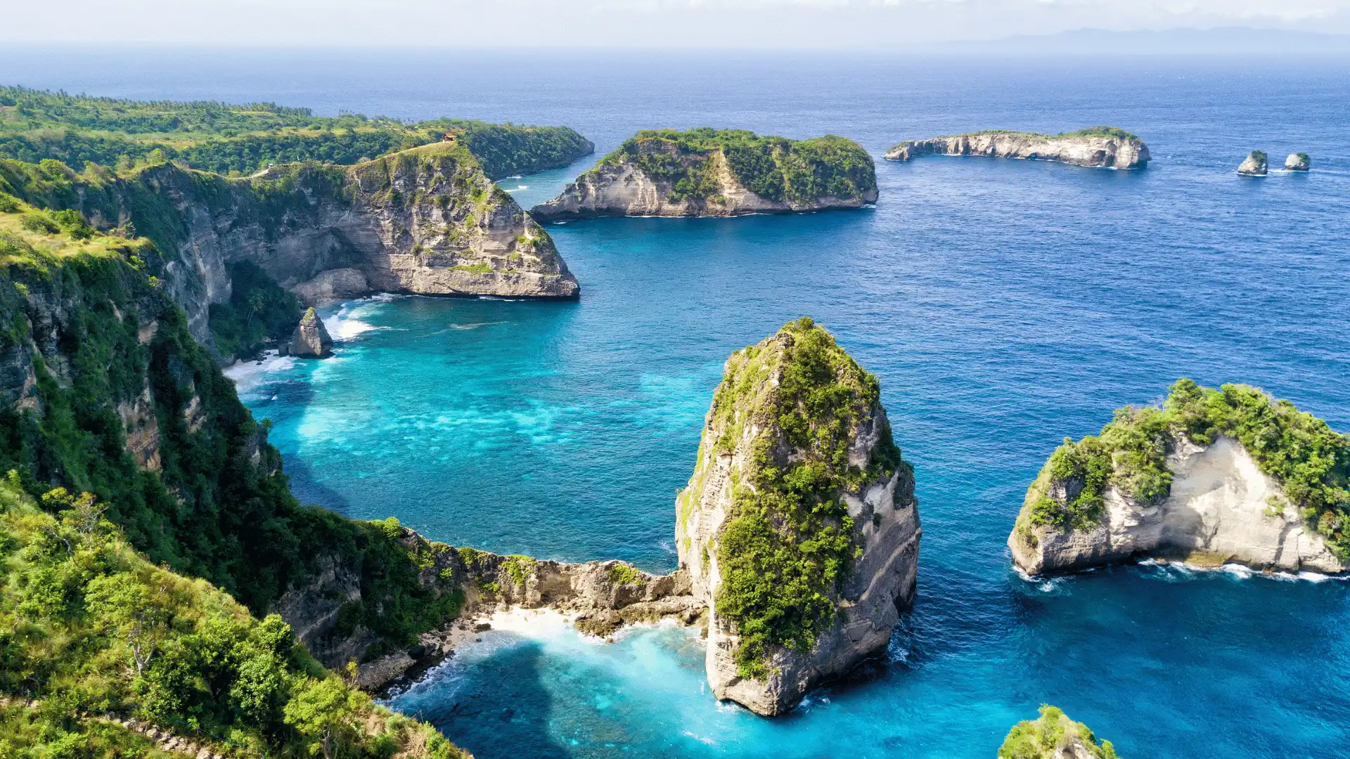 Nusa Penida, Bali — A gem off the coast of Bali — cliffs, mantas and turquoise bays